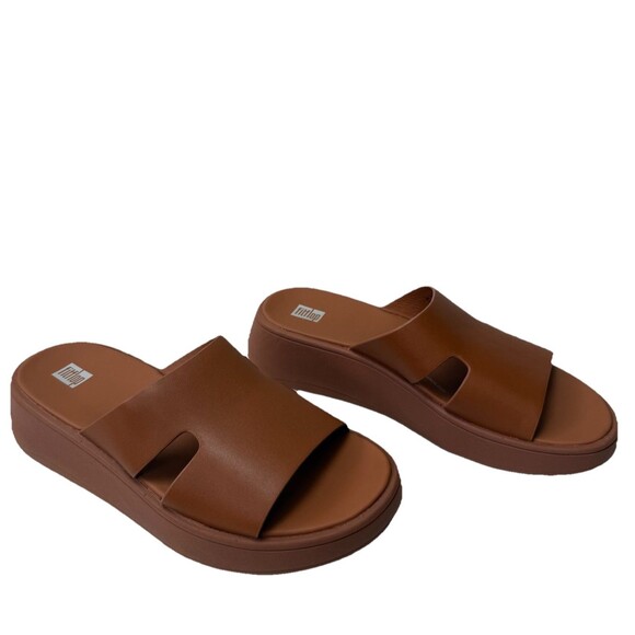 FitFlop Shoes - FitFlop Women's Leather Sandals Size 8 Light Tan Slip On Platform Comfort